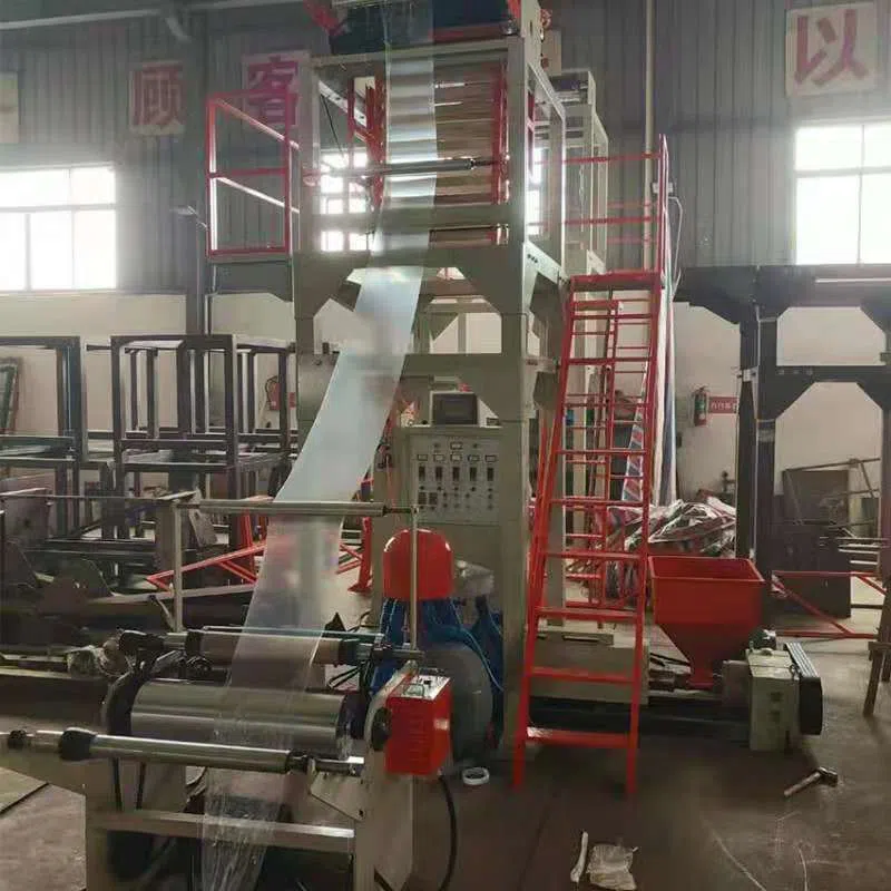 film blowing machine4. 电影吹瓶机4。