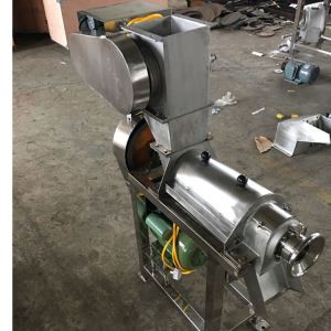 果实Crusher和Juicer